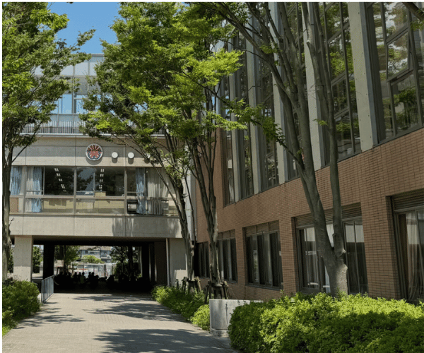 日出学園中学校高等学校